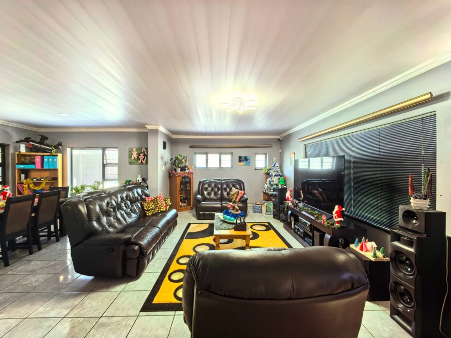 3 Bedroom Property for Sale in Sasolburg Ext 4 Free State